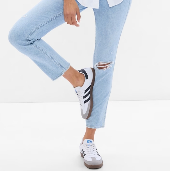 Adidas Samba Classic Shoes - Picture 2 of 15